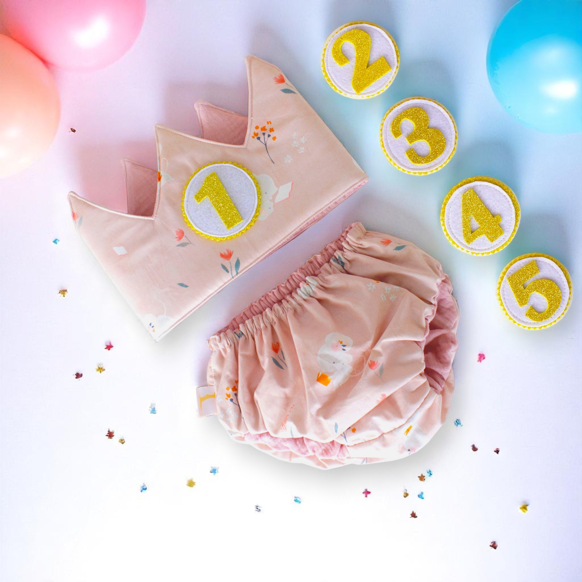 Conjunto_corona_cumpleaños_cubrepañal_presumida_ppal0101-Photoroom